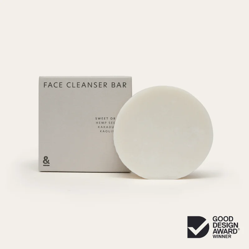 making it smoother and more shiny.The Face Cleanser