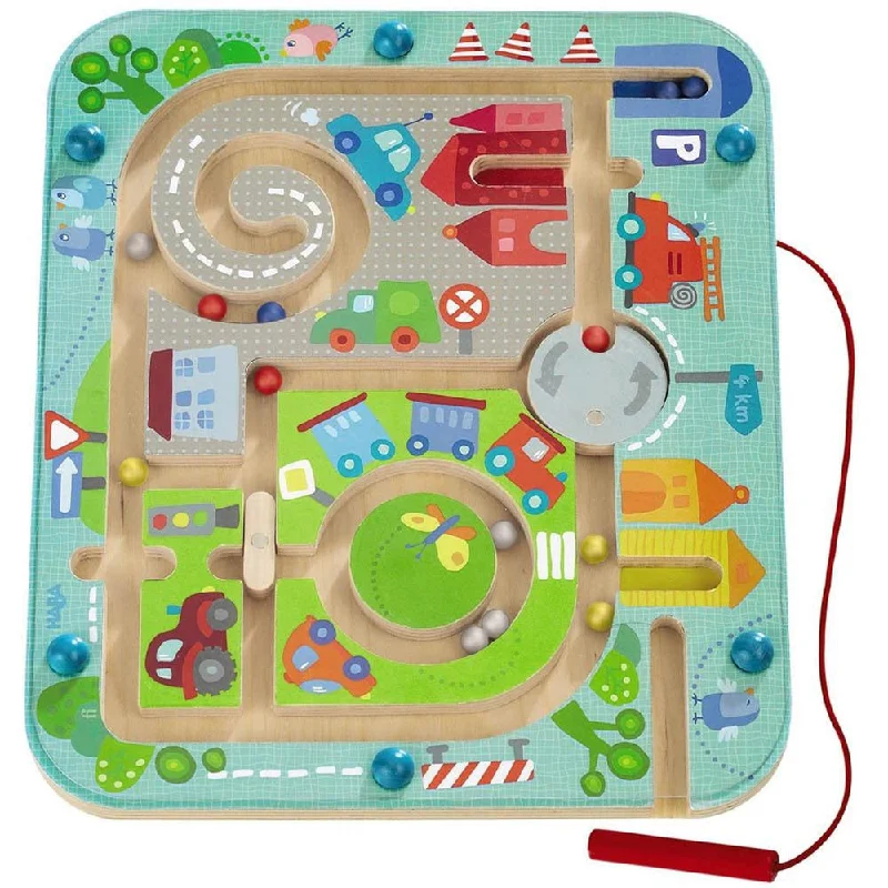 - Dog anti-slip matHaba magnetic game - town maze